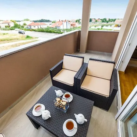 Apartament Apartman Lipotica Nin